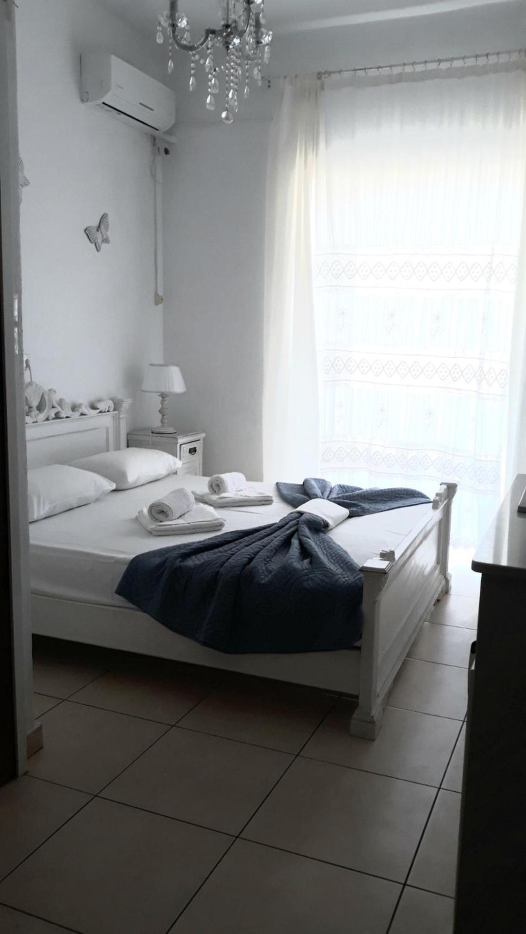 Christos Rooms Палиохора Стая снимка